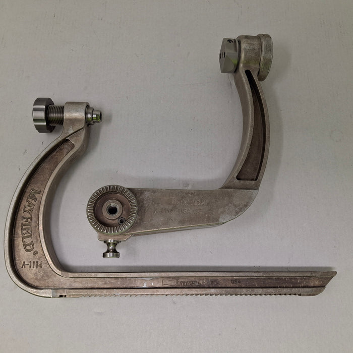 Integra Lifesciences A-1114 Infinity Skull Clamp