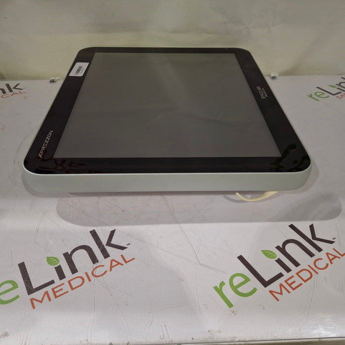 Spacelabs Healthcare Xprezzon Patient Monitor