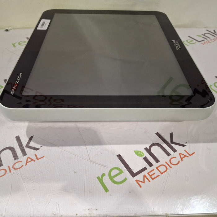 Spacelabs Healthcare 94267 Flat Panel Patient Monitor