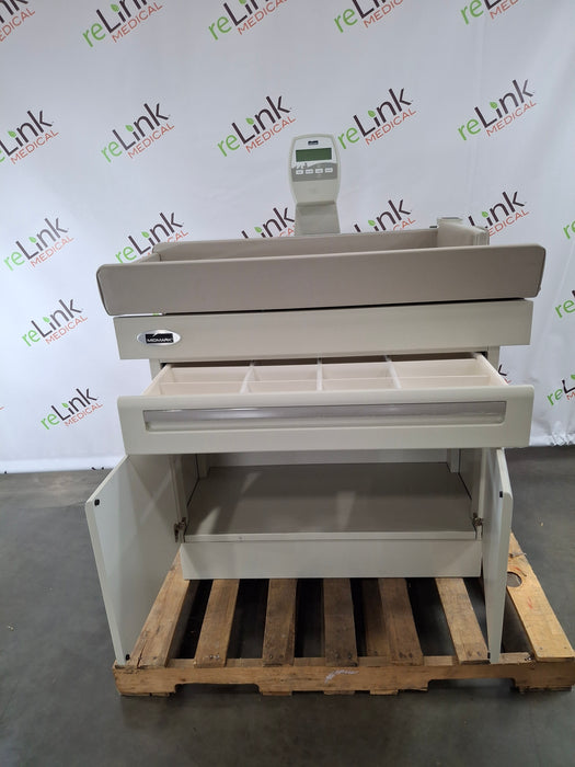Midmark 640 Pediatric Exam Table