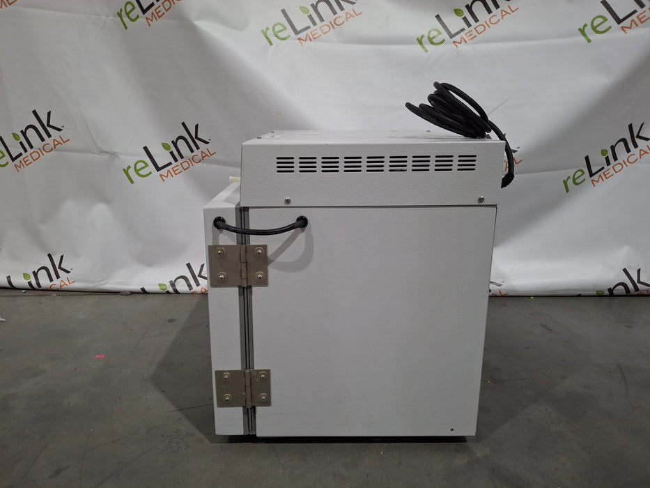 Lab-Line Barnstead 314 CO2 Incubator