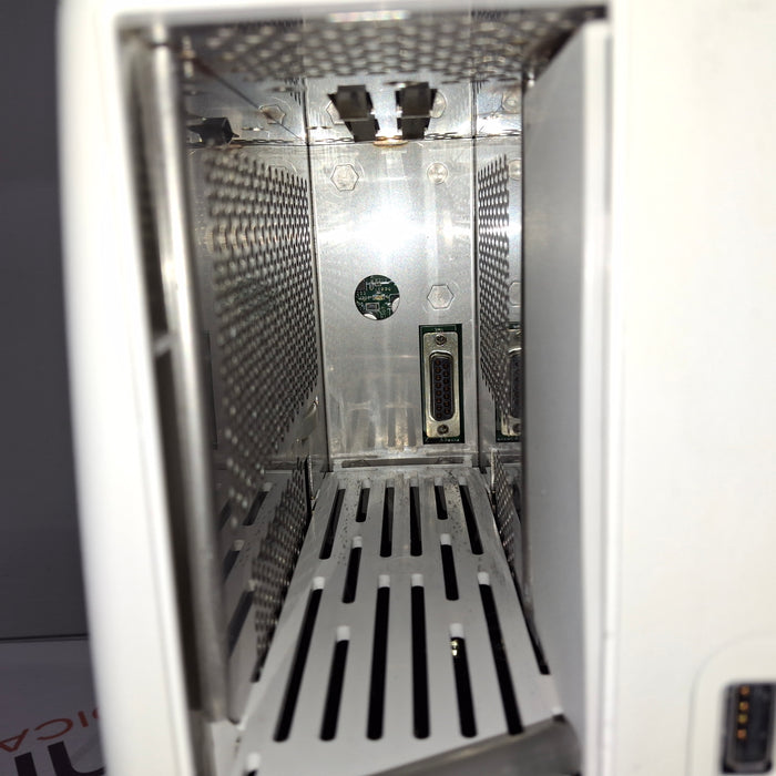 Spacelabs Healthcare Xprezzon Patient Monitor