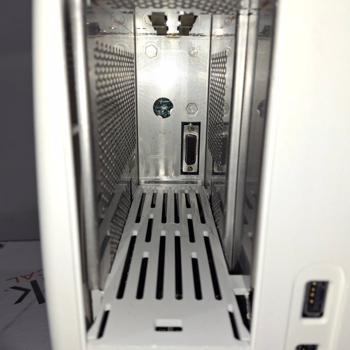 Spacelabs Healthcare Xprezzon Patient Monitor