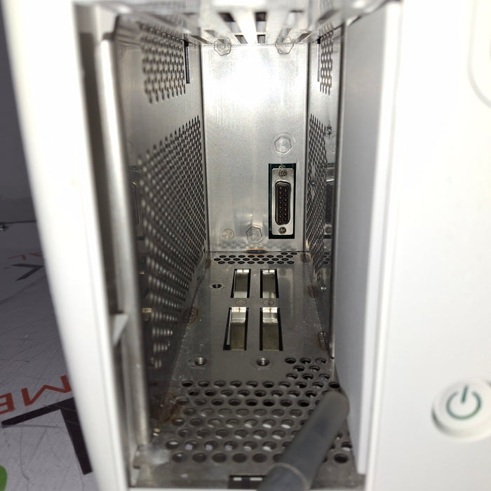 Spacelabs Healthcare Xprezzon Patient Monitor