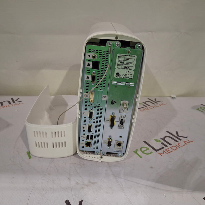 Spacelabs Healthcare Xprezzon Patient Monitor