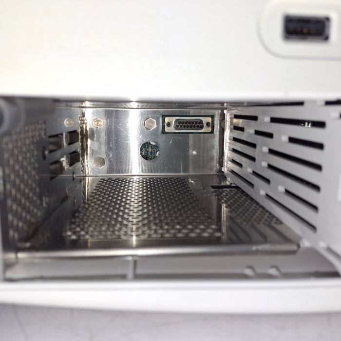 Spacelabs Healthcare Xprezzon Patient Monitor