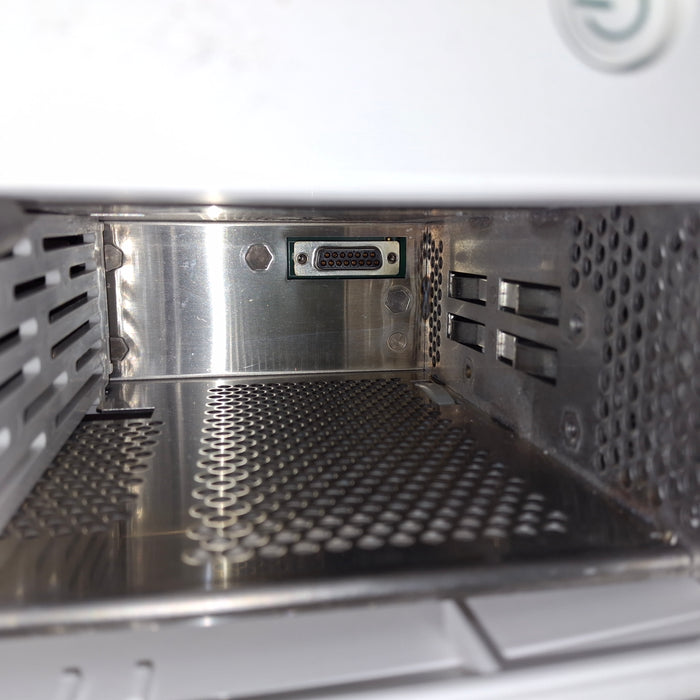 Spacelabs Healthcare Xprezzon Patient Monitor