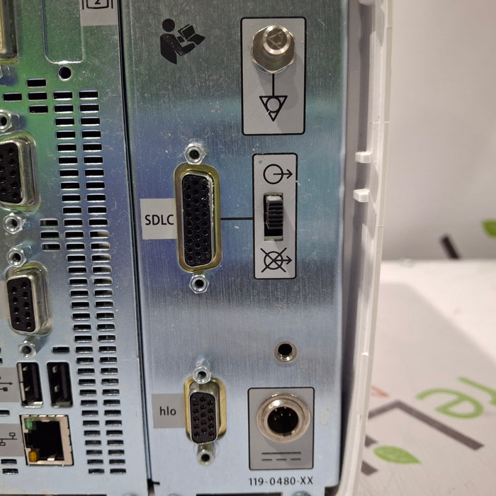 Spacelabs Healthcare Xprezzon Patient Monitor