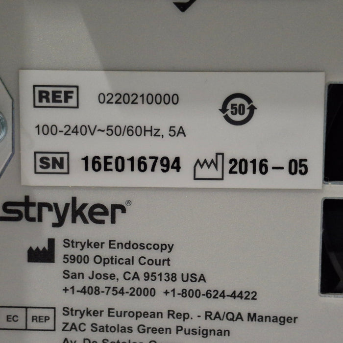 Stryker L9000 Light Source
