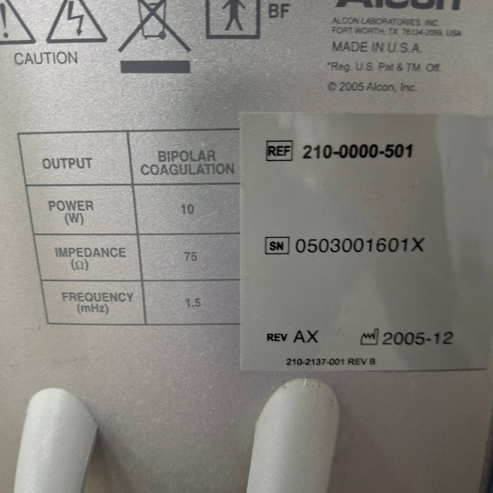 Alcon Laboratories Inc Infiniti w/ Ozil Phacoemulsifier