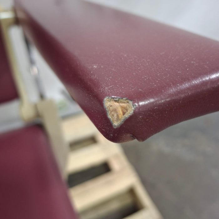 Reliance Medical Products, Inc. 880 Exam Chair