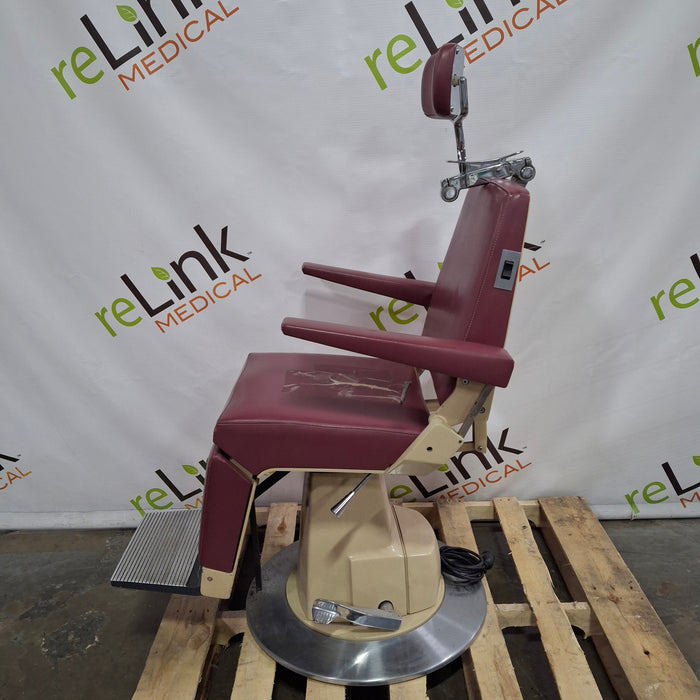 Reliance Medical Products, Inc. 880 Exam Chair