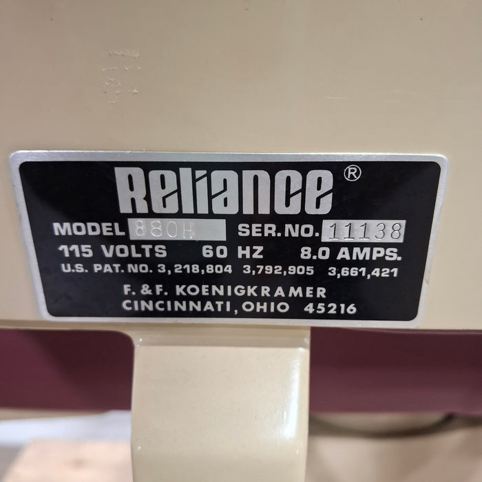 Reliance Medical Products, Inc. 880 Exam Chair