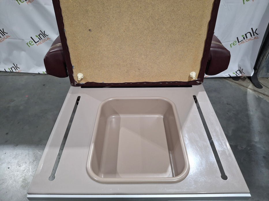 Midmark Ritter 100 Exam Table