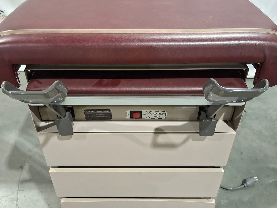 Midmark Ritter 100 Exam Table