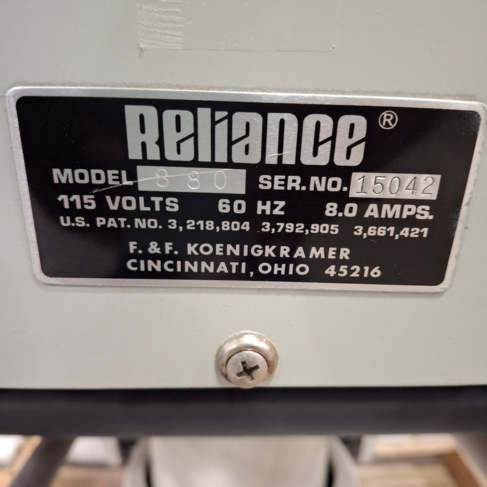 Reliance Medical Products, Inc. 880 Exam Chair