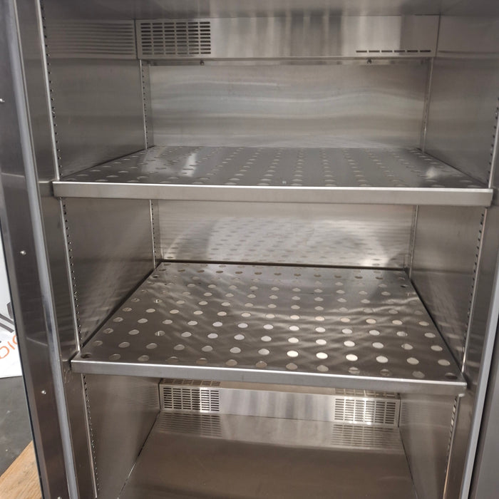 Getinge 5824 Warming Cabinet