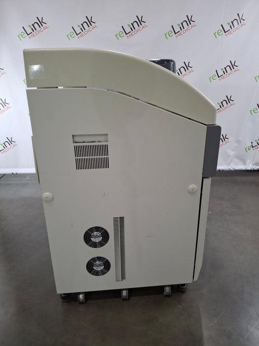 Beckman Coulter AU480 Chemistry Analyzer