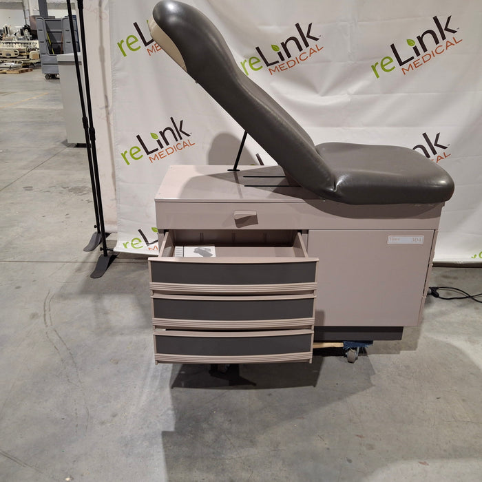 Ritter 304 Exam Table