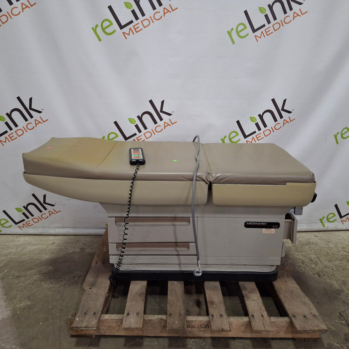 Midmark 405 Hi-Low Power Exam Table