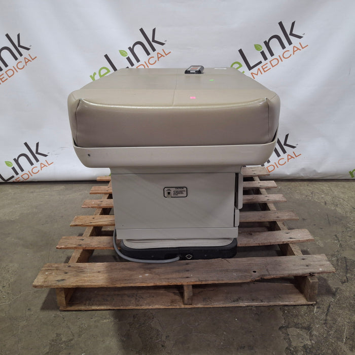 Midmark 405 Hi-Low Power Exam Table