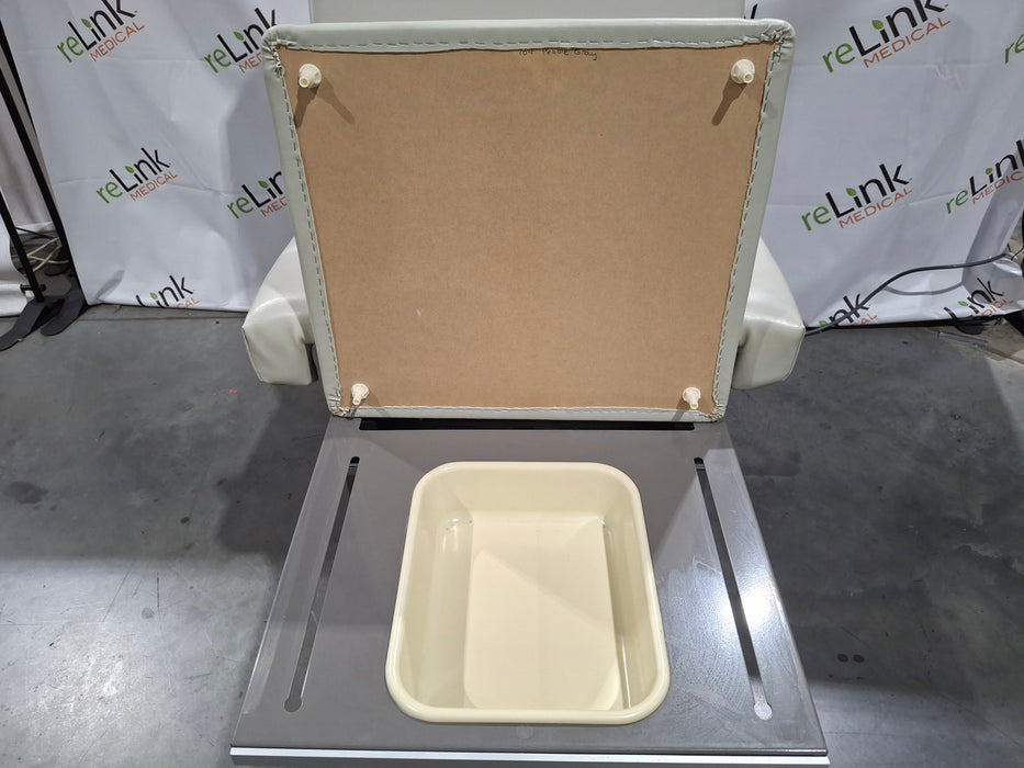 Ritter 104 Exam Table