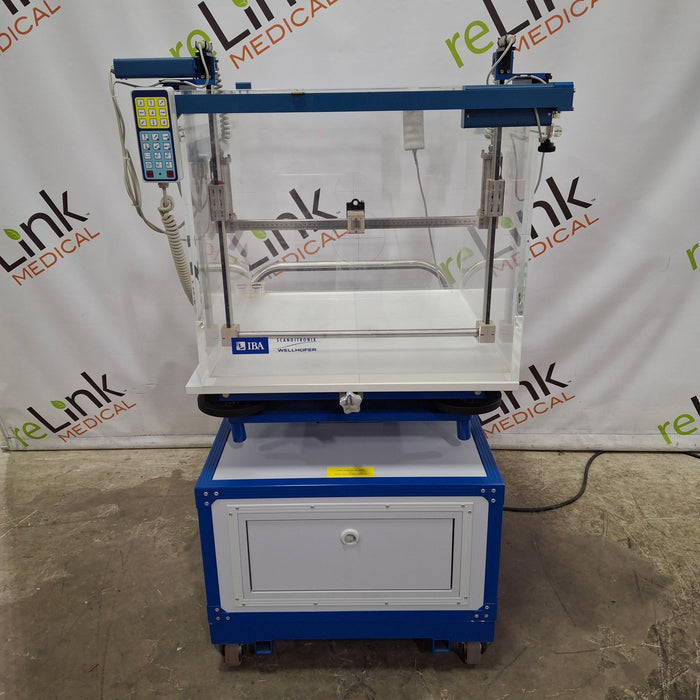 IBA Dosimetry Blue Phantom 2 Water Phantom w/Lift Table