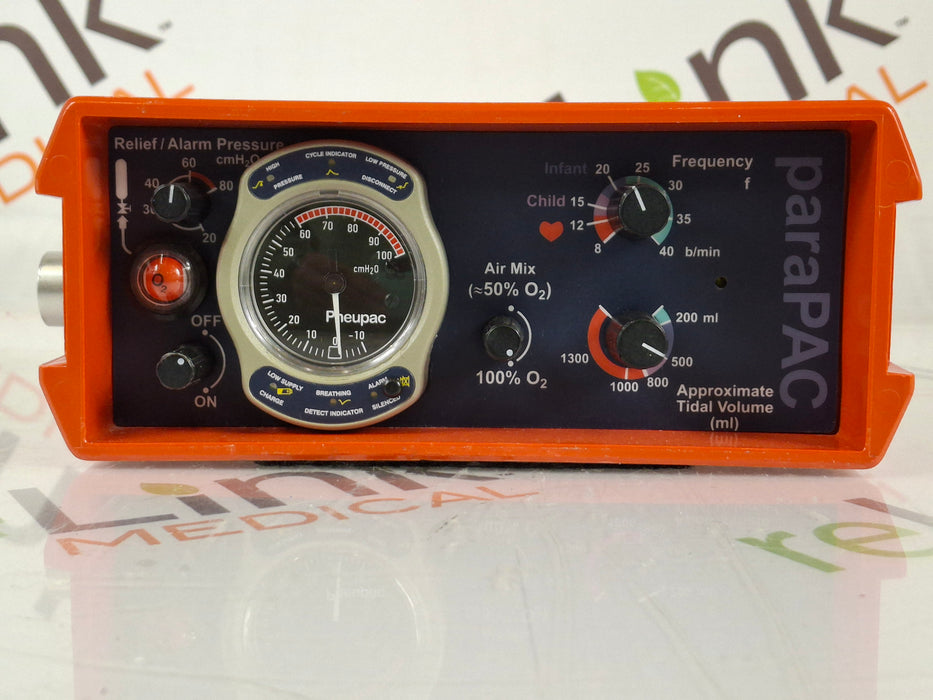 Smiths Medical Pneupac ParaPAC 200D Ventilator