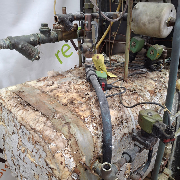 Steris Amsco Model 3013 Steam Sterilizer