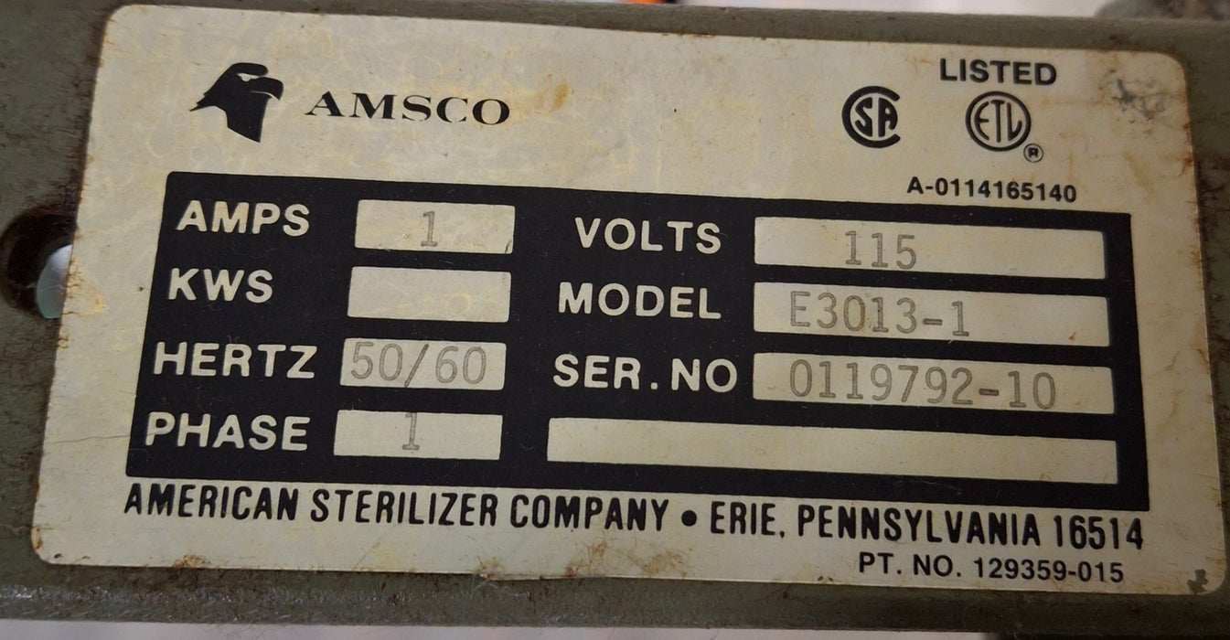 Steris Amsco Model 3013 Steam Sterilizer