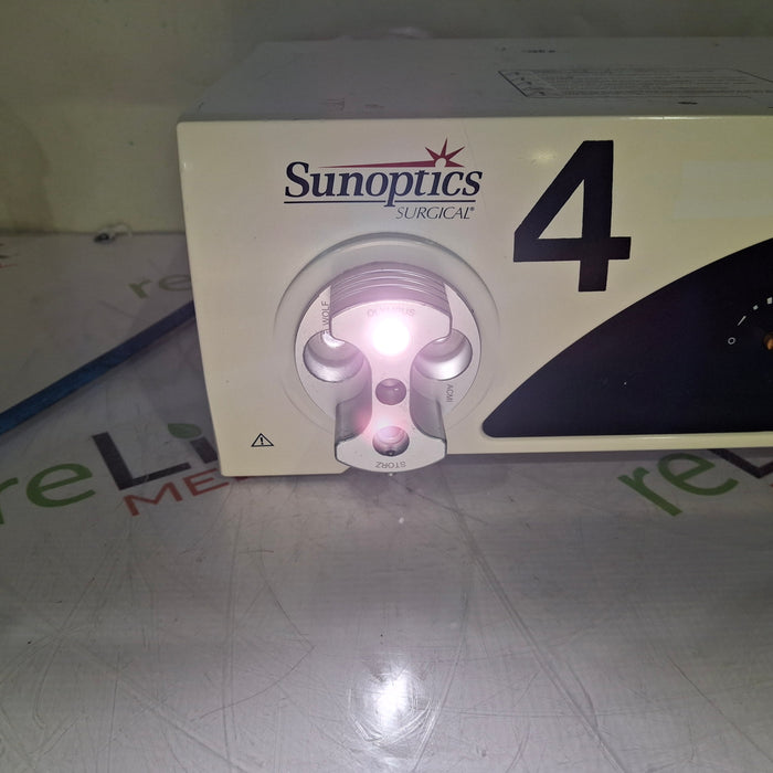 Sunoptics Surgical S300T Titan Light Source