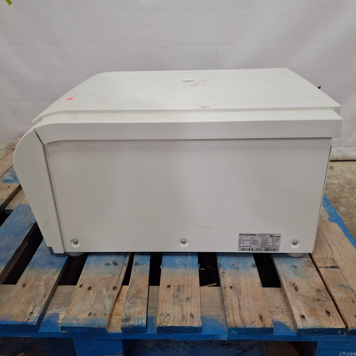 Thermo Scientific Sorvall ST 40 Centrifuge