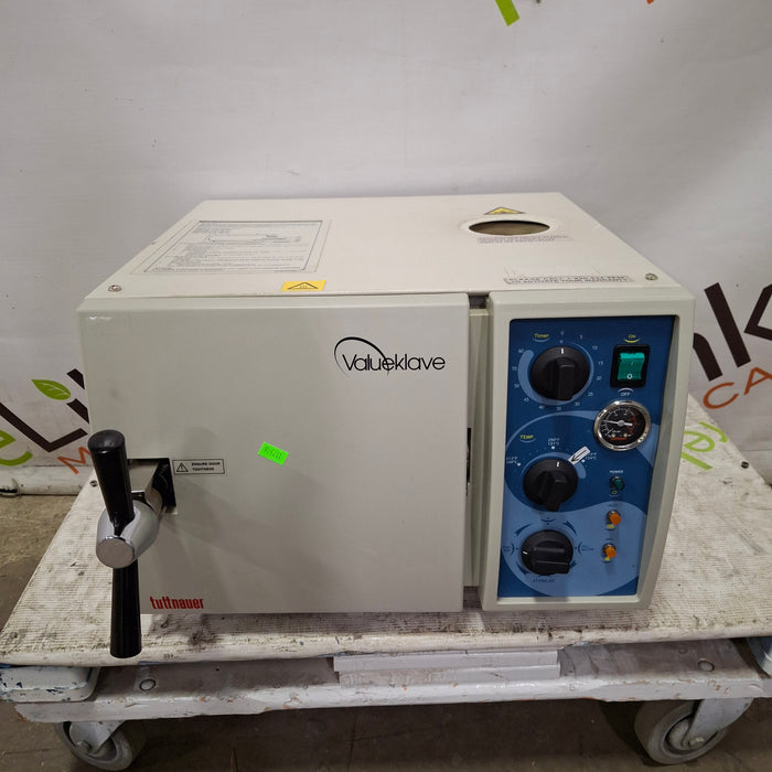 Tuttnauer Valueklave 1730 Autoclave Sterilizer