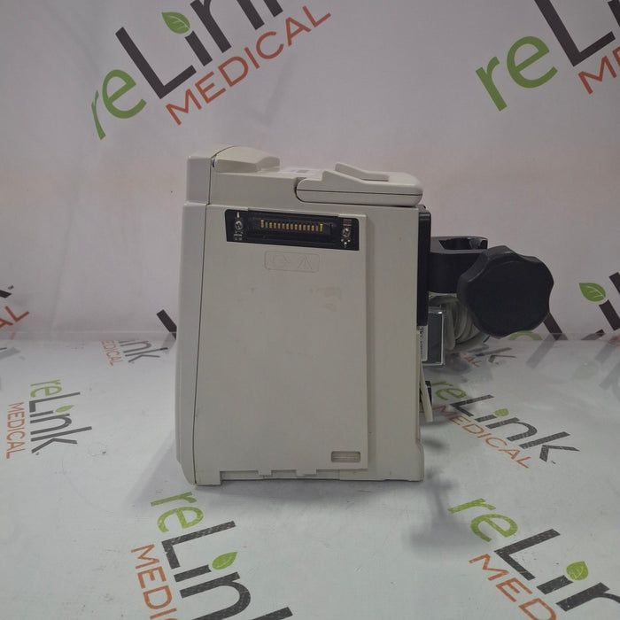 CareFusion Alaris 8015 Large Screen POC Infusion Pump