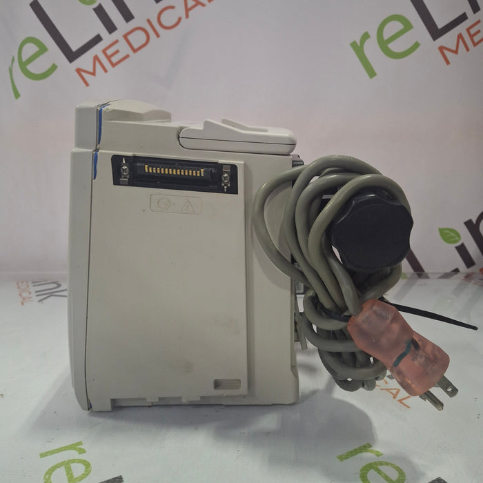 CareFusion Alaris 8015 Large Screen POC Infusion Pump