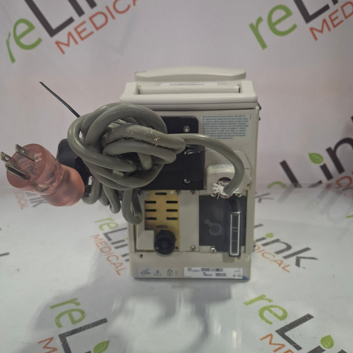 CareFusion Alaris 8015 Large Screen POC Infusion Pump