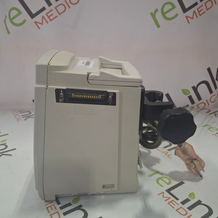 CareFusion Alaris 8015 Large Screen POC Infusion Pump