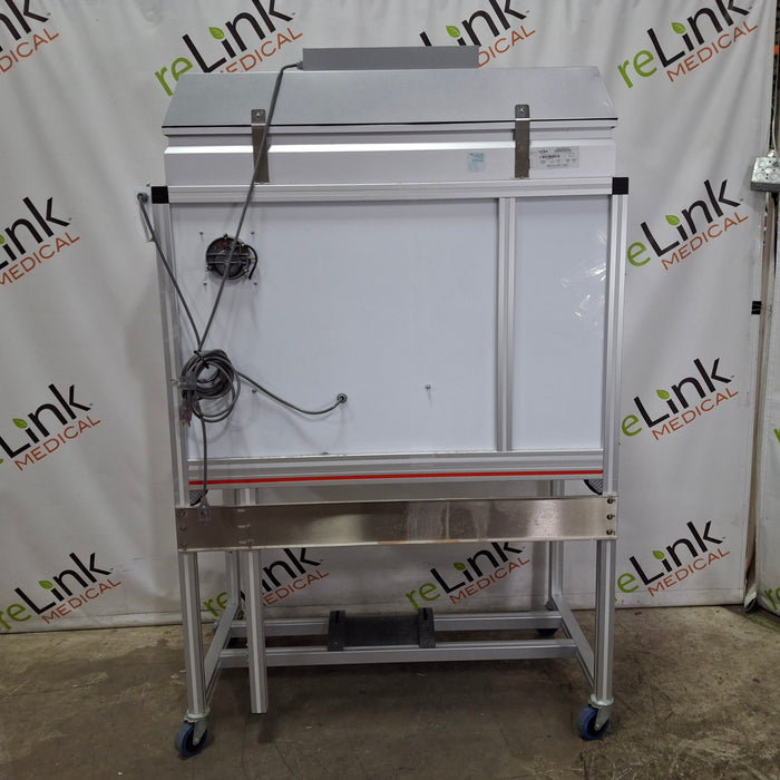 Iso-Tech Design Microsphere 4x2 Sterile Compounding Hood