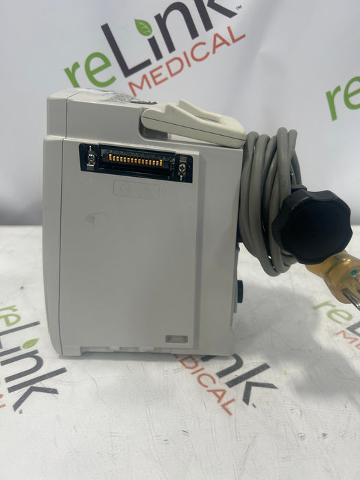 CareFusion Alaris 8015 Large Screen POC Infusion Pump