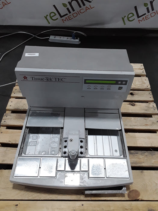 SAKURA Tissue-Tek TEC 5 Embedding Station
