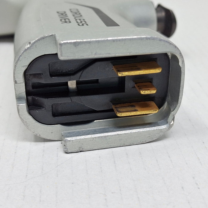 Stryker System 8 4505 Dual Trigger Cordless Driver Handpiece