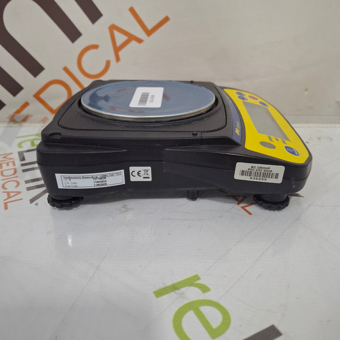 A&D EJ-610 Compact Scale