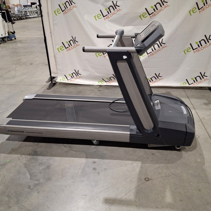 Nautilus T916 Commercial Series Treadmill