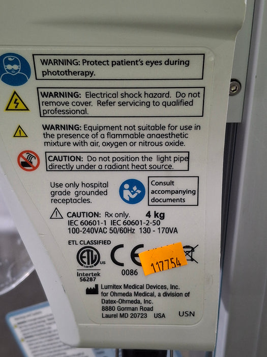 Datex-Ohmeda Giraffe Infant Incubator