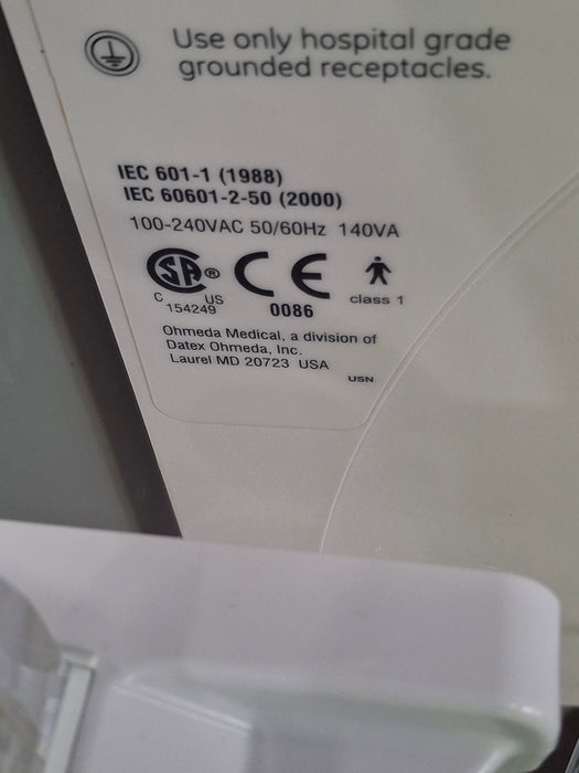 Datex-Ohmeda Giraffe Infant Incubator