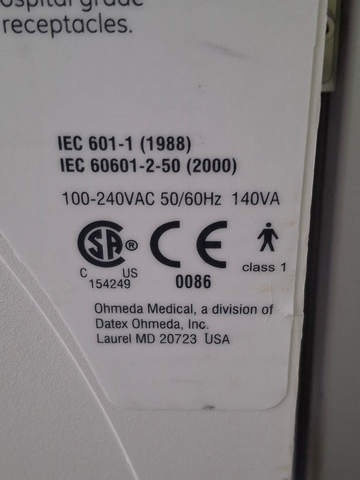 Datex-Ohmeda Giraffe Infant Incubator