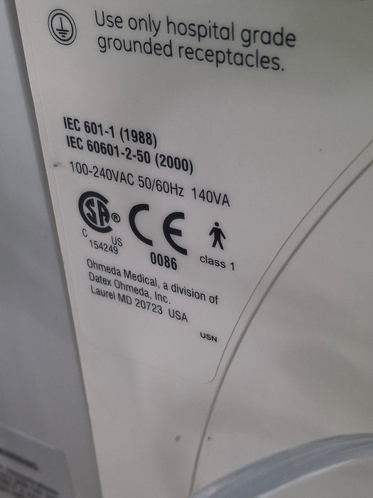 Datex-Ohmeda Giraffe Infant Incubator