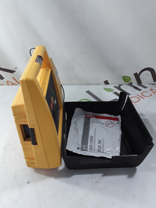 Medtronic Physio Control LifePak 500 AED
