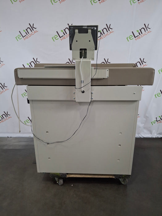 Midmark 640 Pediatric Exam Table