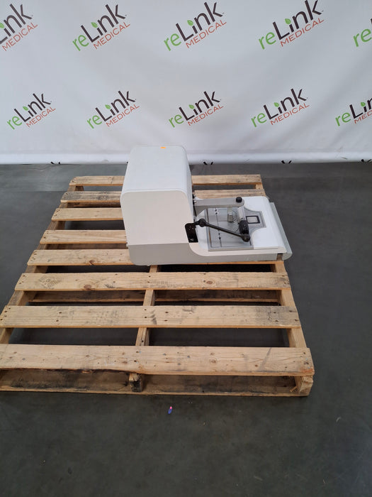 Medite TES Valida Paraffin Embedding Center